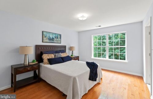 5 Garfield Way, Princeton NJ  08540-1669 exterior