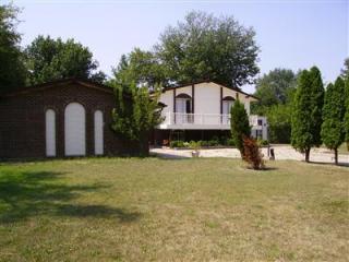 2149 Matrena Dr, Dayton, OH 45431-3114
