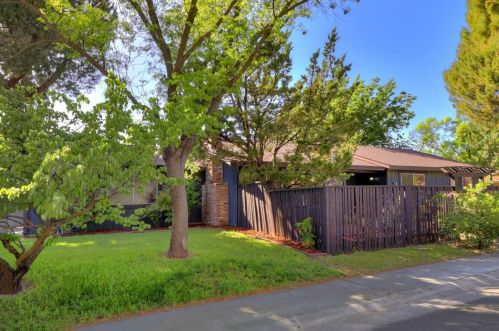 2903 Corona Dr, Davis, CA 95616-0117