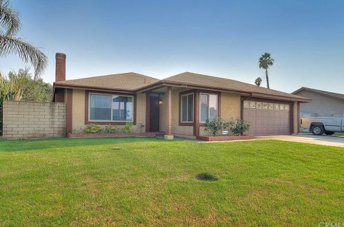 10078 Julian Dr, Riverside, CA 92503-7722