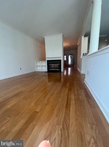 12 Wilkinson Way, Princeton NJ  08540-7362 exterior