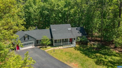 1925 Pheasant Ln, Charlottesville, VA 22901-8860
