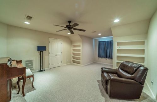 3417 Bay Breeze Ln, Fort Worth TX  76179-3846 exterior