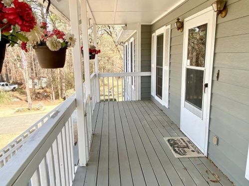 2020 Lotus Point Dr, Lithia Springs, GA 30122-3563