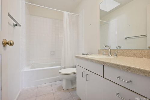 40 Dexter St, Denver CO  80220-4103 exterior