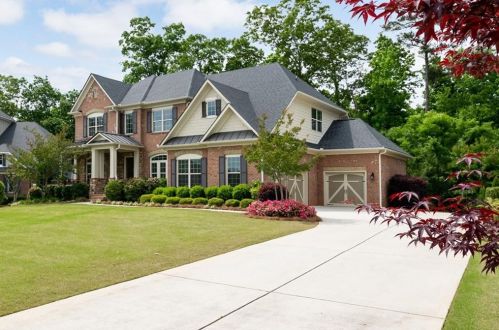 1426 Kings Park Dr, Kennesaw, GA 30152-4817
