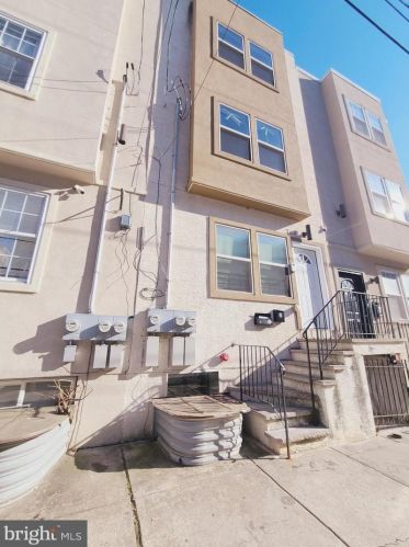 2131 18th St, Philadelphia, PA 19121-1626
