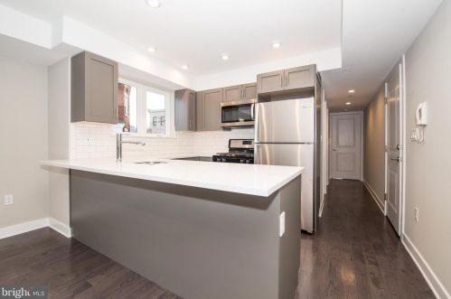 1223 30th St, Philadelphia, PA 19121-4541