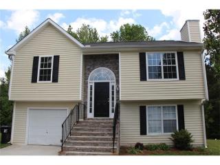 3608 Pointe Ct, Fairburn, GA 30213-6001