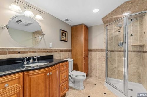 4 Morgan Ct, Dover NJ  07869-1445 exterior