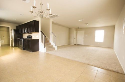 496 Nottingham Loop, Uhland TX  78640-2502 exterior