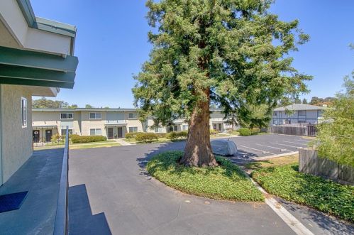 721 Rosedale Ave, Capitola, CA 95010-2250