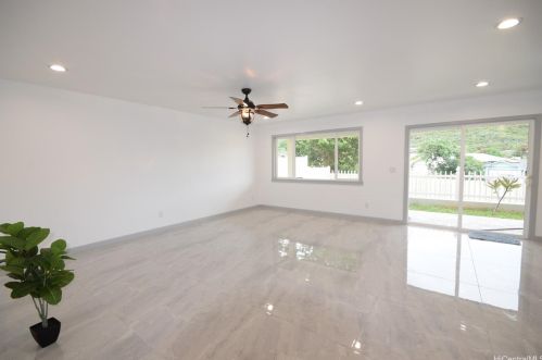 418 Halemaumau St, Honolulu HI  96821-2043 exterior