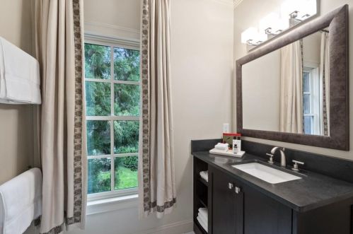 1116 Berkshire Rd, Atlanta GA  30306-3002 exterior