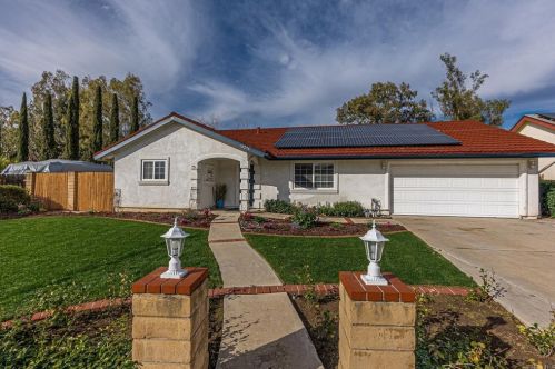 13274 Wanesta Dr, Poway, CA 92064-4624