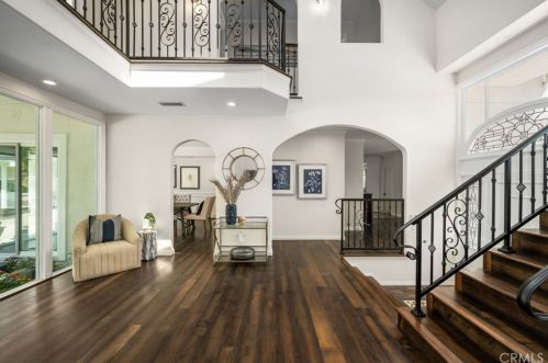 10228 Overhill Dr, Santa Ana CA  92705-1595 exterior