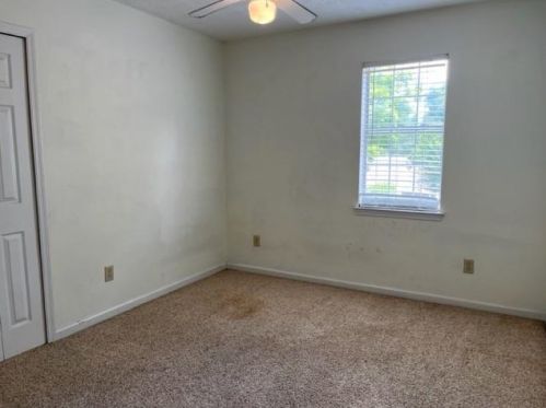 3542 Strathmore Dr, Duluth GA  30096-3246 exterior