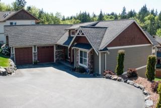 1239 Geneva Hills Rd, Bellingham, WA 98229-2503