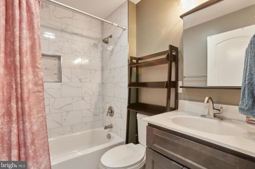 1007 Venice Dr, Silver Spring MD 20904-2065 exterior