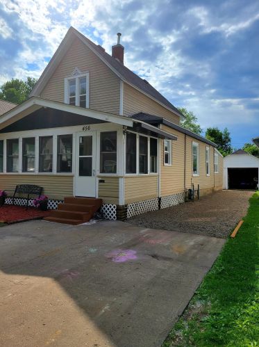 456 8th St, Red Wing, MN 55066-3410