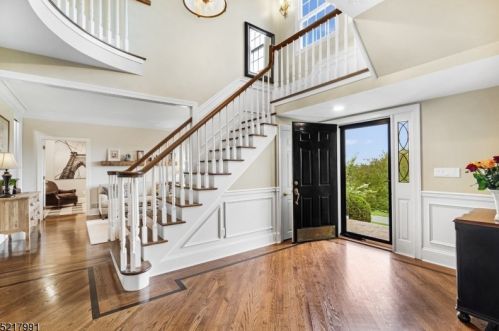 14 Quail Ridge Dr, Flemington, NJ 08822-5547