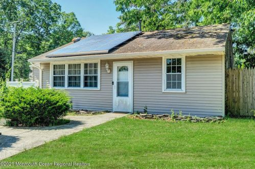 260 Point Pleasant Ave, Berkeley Township, NJ 08721-1355