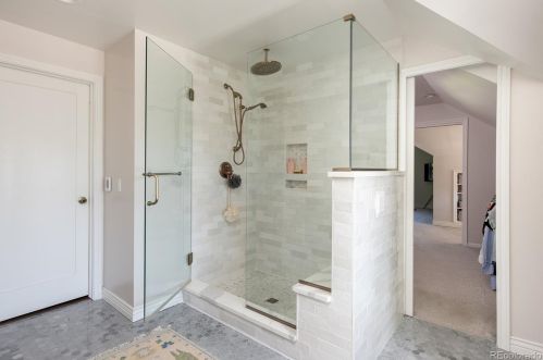 935 Monaco Pkwy, Denver CO  80224-1620 exterior