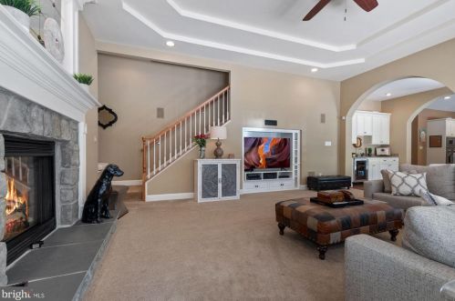 1500 Sandy Glenn Pl, Sandy Spring MD  20860-3007 exterior