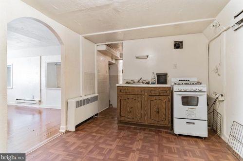 5632 12 St, Philadelphia PA 19141-4102 exterior