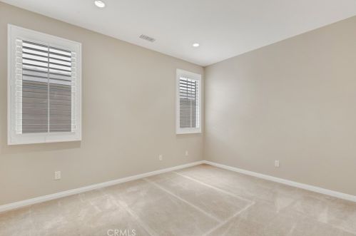 81 Kimbal, Irvine CA  92620 exterior