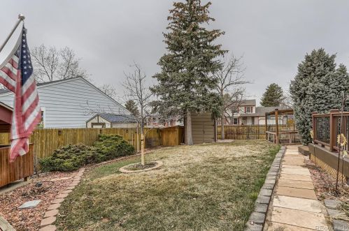 17118 Evans Dr, Aurora CO 80013-1248 exterior