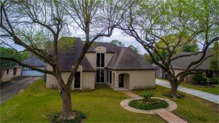 1622 Fall Valley Dr, Houston TX  77077-4206 exterior