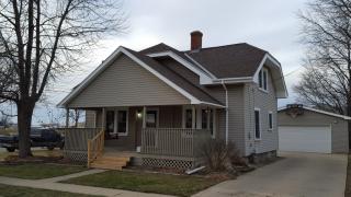 119 Liberty Ave, Mayfair, IL 61550-1821
