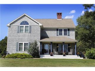 223 Greenhaven Rd, Pawcatuck CT  06379-2049 exterior