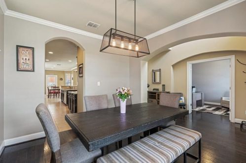 5517 Cherokee Draw Rd, Austin TX  78738-4078 exterior