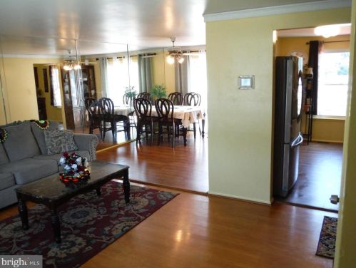 903 Walker St, Aberdeen MD  21001-3574 exterior