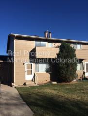 8498 Saulsbury St, Littleton CO  80128-7611 exterior