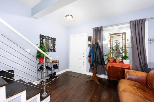 2535 Tripp Ave, Chicago, IL 60639-2020
