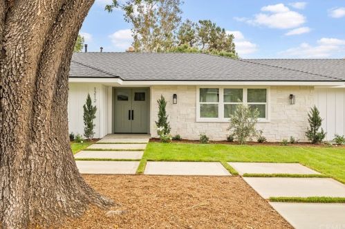 1212 Aldersgate Dr, La Verne, CA 91750-1905