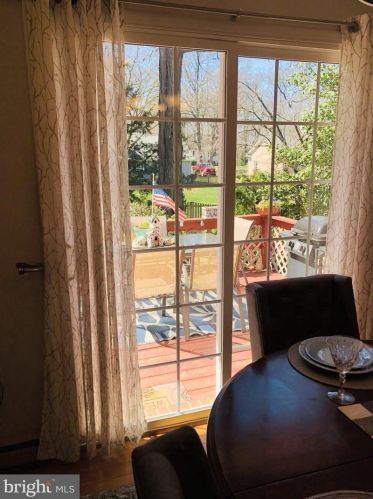 17 Friendship Ct, Charles Town WV 25414-5058 exterior