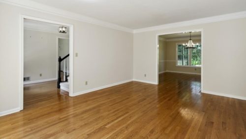 285 Brackenwood Cir, Atlanta GA  30328-2648 exterior