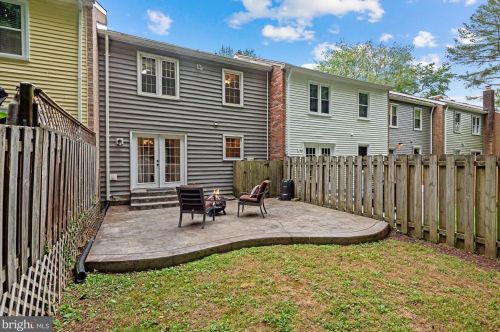 8328 Moline Pl, Springfield VA  22153-3314 exterior