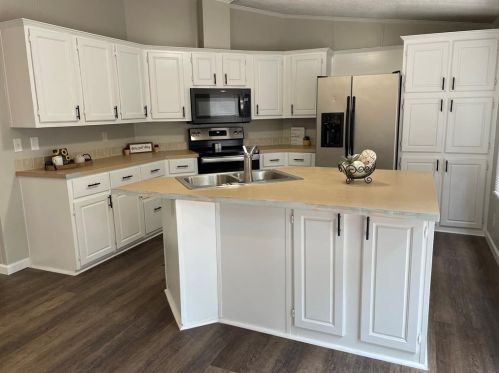 16375 Texas Star Ct, Conroe TX  77302-8043 exterior