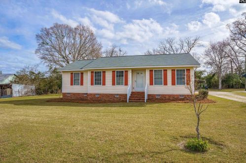 307 Mcneary St, Stoney Hill, SC 29127-9471