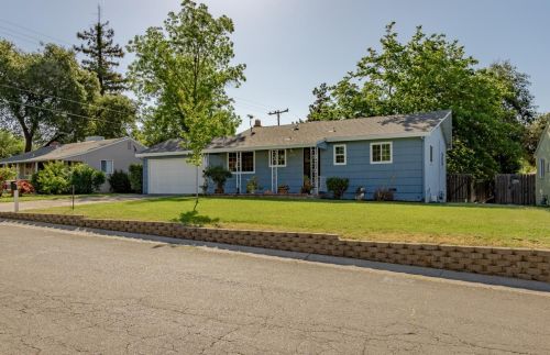 7146 Sunset Ave, Fair Oaks, CA 95628-4550