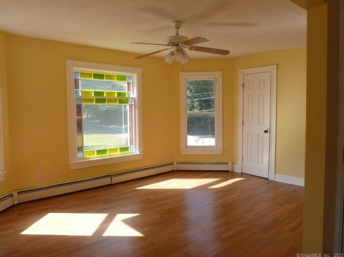 541 Main St, Torrington CT  06790-5607 exterior