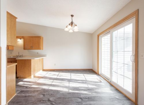 14712 Endicott Way, Saint Paul MN  55124-6491 exterior