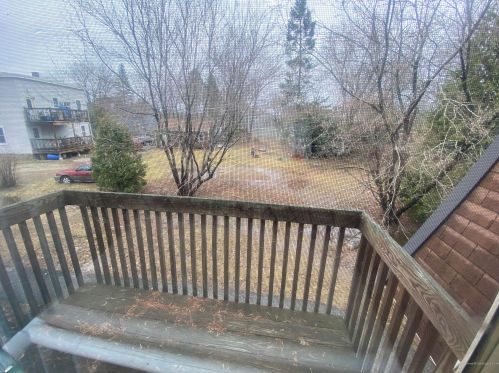 193 Russell St, Lewiston ME  04240-5438 exterior