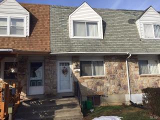1994 Baker Dr, Allentown, PA 18103-8533