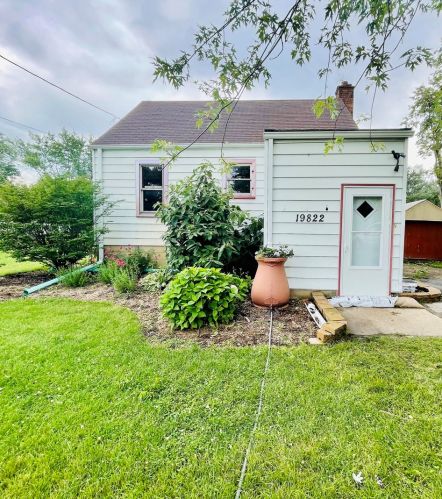 19822 114th Ave, Mokena, IL 60448-1341